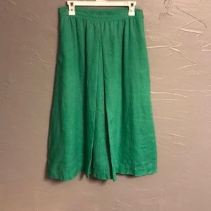 Mossimo black & white striped tee w/ vintage skirt